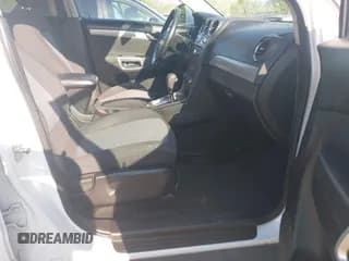 ✅ 2012 Chevrolet Captiva Sport LS • VIN: 3GNAL2EK2CS556588 • Lot: 42133196. Wystawiony na IAAI z przebiegiem 153 346 mil. Bezpłatny archiwum sprzedaży aukcyjnych z USA i szczegółowy raport historii pojazdu na DreamBid. Zdjęcie 5.