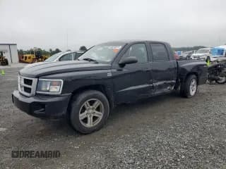 ✅ 2009 Dodge Dakota Bighorn/Lonestar • VIN: 1D7HW38P69S774233 • Lot: 68258815. Wystawiony na Copart z przebiegiem 163 677 mil. Bezpłatny archiwum sprzedaży aukcyjnych z USA i szczegółowy raport historii pojazdu na DreamBid. Zdjęcie 1.