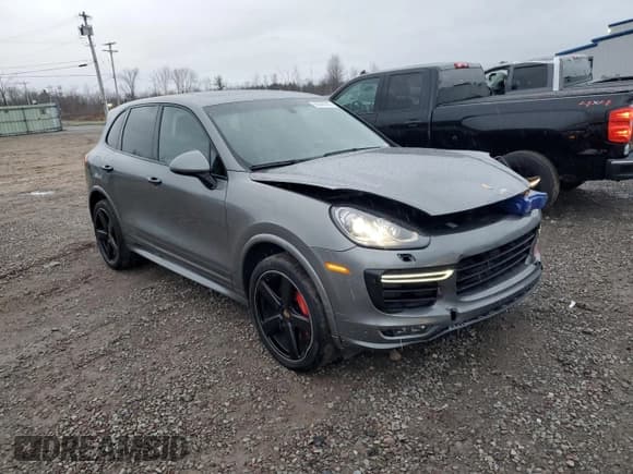✅ 2018 Porsche Cayenne GTS • VIN: WP1AD2A27JLA80755 • Лот: 93505245. Опубликован ранее на Copart с пробегом 63 892 миль. Бесплатный доступ к архиву аукционных продаж из США и подробный отчёт об истории автомобиля на DreamBid. Изображение 4.