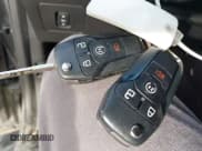 ✅ 2016 Ford F-150 XLT • VIN: 1FTEW1EG4GKF51398 • Лот: 43700217. Опубликован ранее на IAAI с пробегом 129 808 миль. Бесплатный доступ к архиву аукционных продаж из США и подробный отчёт об истории автомобиля на DreamBid. Изображение 11.