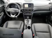 ✅ 2019 Hyundai Kona Ultimate • VIN: KM8K5CA55KU217167 • Лот: 60749374. Опубликован ранее на Copart с пробегом 71 359 миль. Бесплатный доступ к архиву аукционных продаж из США и подробный отчёт об истории автомобиля на DreamBid. Изображение 8.