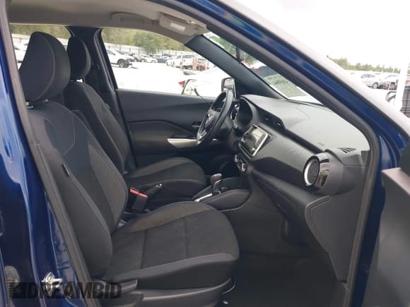 ✅ 2019 Nissan Kicks SR • VIN: 3N1CP5CU6KL491638 • Лот: 43650864. Опубликован ранее на IAAI с пробегом 106 144 миль. Бесплатный доступ к архиву аукционных продаж из США и подробный отчёт об истории автомобиля на DreamBid. Изображение 5.