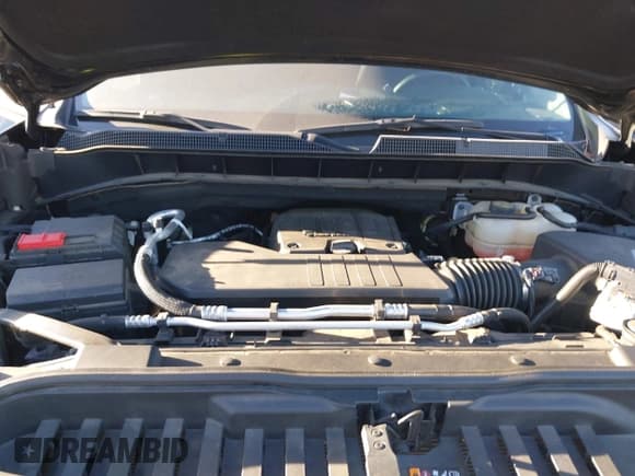 ✅ 2019 Chevrolet Silverado 1500 LT • VIN: 3GCPWCEK9KG135825 • Lot: 41694390. Wystawiony na IAAI z przebiegiem 40 267 mil. Bezpłatny archiwum sprzedaży aukcyjnych z USA i szczegółowy raport historii pojazdu na DreamBid. Zdjęcie 10.