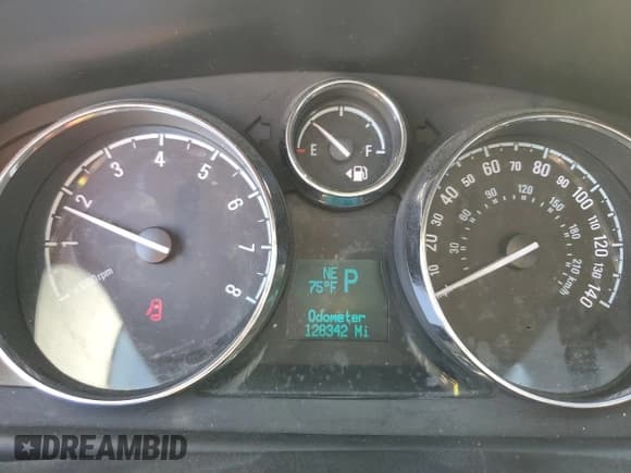 ✅ 2014 Chevrolet Captiva Sport LTZ • VIN: 3GNAL4EKXES633982 • Lot: 76408124. Wystawiony na Copart z przebiegiem 128 342 mil. Bezpłatny archiwum sprzedaży aukcyjnych z USA i szczegółowy raport historii pojazdu na DreamBid. Zdjęcie 9.