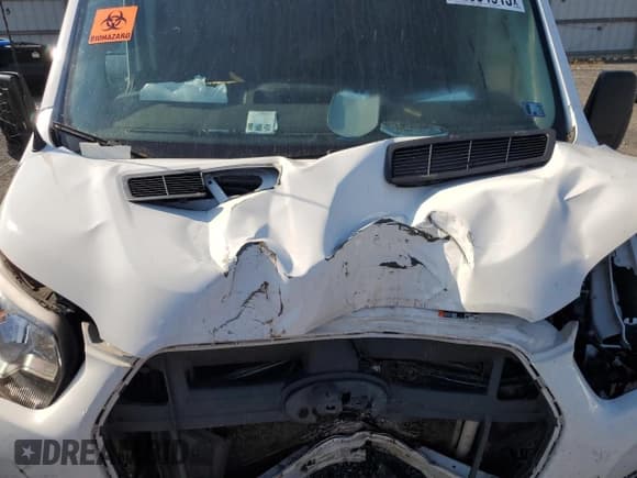 ✅ 2022 Ford Transit Cargo • VIN: 1FTBR1C84NKA61000 • Lot: 62994915. Listed on Copart with 118,434 mi. Free auction sales archive from the USA and detailed vehicle history report at DreamBid. Image 12.