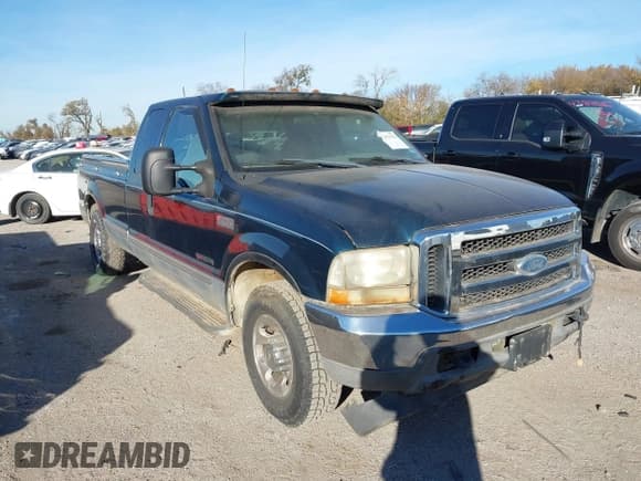 ✅ 1999 Ford F-250 XL • VIN: 1FTNX20F7XEB97442 • Lot: 43872922. Listed on IAAI with 233,481 mi. Free auction sales archive from the USA and detailed vehicle history report at DreamBid. Image 1.