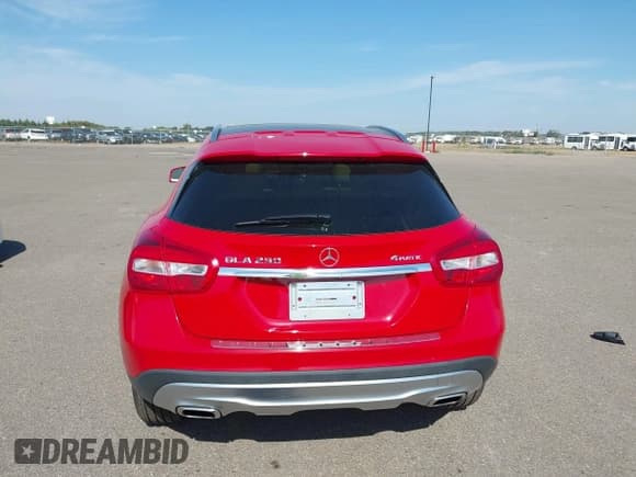 ✅ 2016 Mercedes-Benz GLA 250 • VIN: WDCTG4GB8GJ264279 • Lot: 43329773. Wystawiony na IAAI z przebiegiem 64 686 mil. Bezpłatny archiwum sprzedaży aukcyjnych z USA i szczegółowy raport historii pojazdu na DreamBid. Zdjęcie 17.