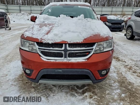 ✅ 2014 Dodge Journey SXT • VIN: 3C4PDCBG7ET161082 • Lot: 94636345. Listed on Copart with 101,075 mi. Free auction sales archive from the USA and detailed vehicle history report at DreamBid. Image 5.