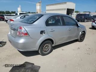✅ 2007 Chevrolet Aveo LS • VIN: KL1TD56607B115326 • Lot: 70799345. Wystawiony na Copart z przebiegiem 294 227 mil. Bezpłatny archiwum sprzedaży aukcyjnych z USA i szczegółowy raport historii pojazdu na DreamBid. Zdjęcie 3.