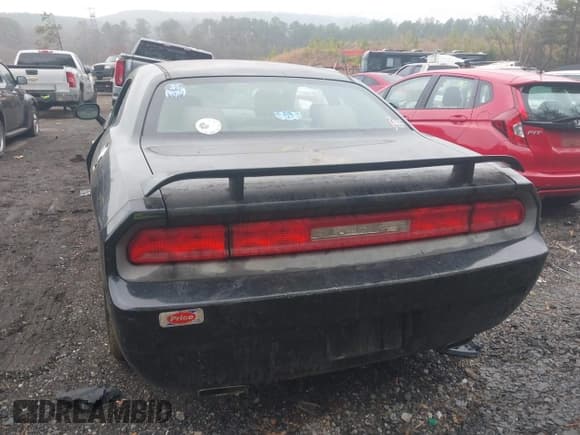 ✅ 2011 Dodge Challenger • VIN: 2B3CJ4DG6BH509941 • Lot: 41555200. Wystawiony na IAAI z przebiegiem 158 462 mil. Bezpłatny archiwum sprzedaży aukcyjnych z USA i szczegółowy raport historii pojazdu na DreamBid. Zdjęcie 16.