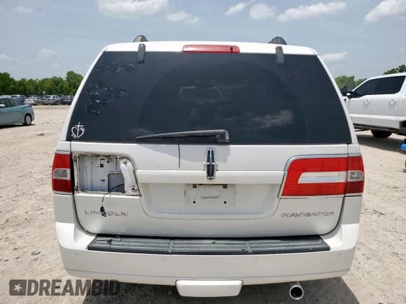 ✅ 2009 Lincoln Navigator • VIN: 5LMFU27599EJ02238 • Lot: 63526855. Listed on Copart with 224,776 mi. Free auction sales archive from the USA and detailed vehicle history report at DreamBid. Image 6.