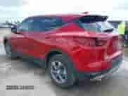 2023 Chevrolet Blazer LT z VIN 3GNKBCR43PS209835, wystawiony jako IAAI lot #42602606 z przebiegiem 23 924 mil mil oraz . Historia ofert i sprzedaży dostępna na DreamBid. Obrazek 3.