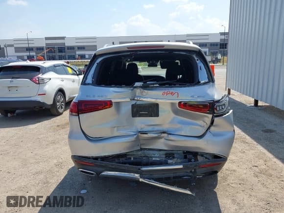 ✅ 2021 Mercedes-Benz GLS 450 • VIN: 4JGFF5KE7MA420641 • Lot: 43226943. Listed on IAAI with 96,696 mi. Free auction sales archive from the USA and detailed vehicle history report at DreamBid. Image 16.