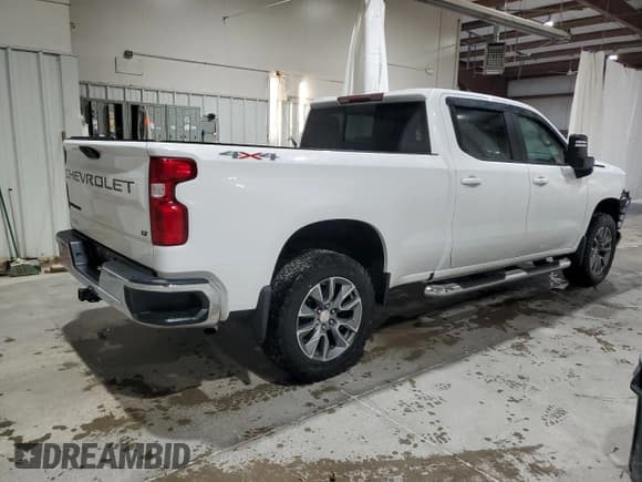 ✅ 2021 Chevrolet Silverado 1500 LT • VIN: 1GCUYDED3MZ293262 • Lot: 71454134. Wystawiony na Copart z przebiegiem 32 602 mil. Bezpłatny archiwum sprzedaży aukcyjnych z USA i szczegółowy raport historii pojazdu na DreamBid. Zdjęcie 3.