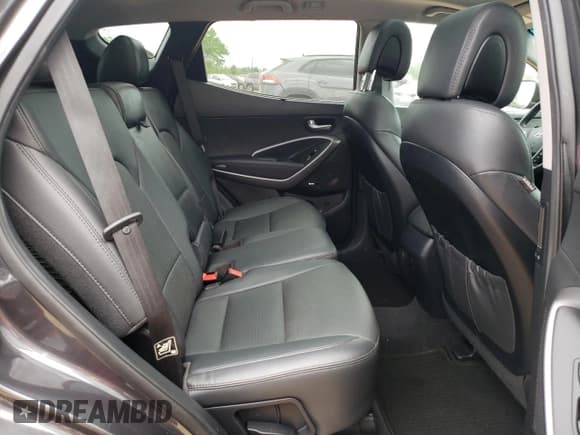 ✅ 2016 Hyundai Santa Fe • VIN: 5XYZW4LA4GG371216 • Лот: 51640134. Опубликован ранее на Copart с пробегом 104 561 миль. Бесплатный доступ к архиву аукционных продаж из США и подробный отчёт об истории автомобиля на DreamBid. Изображение 10.