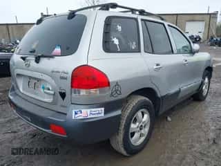 2005 Hyundai Santa Fe GLS с VIN KM8SC73E45U878509, выставлен на аукционе IAAI как лот 41776048 с пробегом 171 478 миль миль и . История ставок и продаж доступна на DreamBid. Изображение 4.