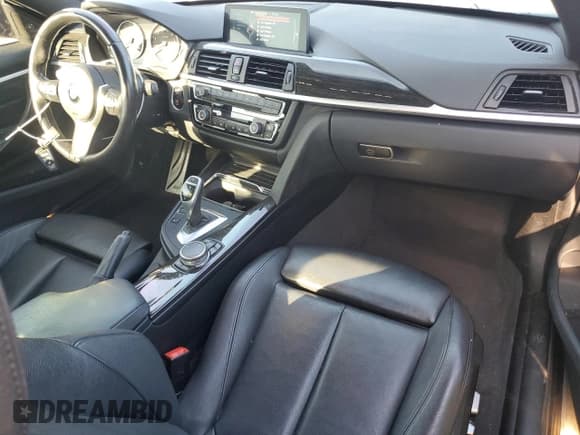 ✅ 2016 BMW 4 Series 428i • VIN: WBA3N7C54GK225662 • Lot: 81121845. Listed on Copart with 67,616 mi. Free auction sales archive from the USA and detailed vehicle history report at DreamBid. Image 8.