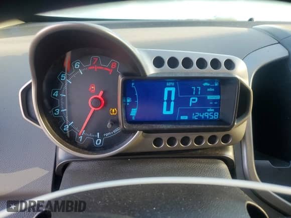 ✅ 2015 Chevrolet Sonic LT • VIN: 1G1JC5SG8F4206793 • Лот: 82727115. Опубликован ранее на Copart с пробегом 124 958 миль. Бесплатный доступ к архиву аукционных продаж из США и подробный отчёт об истории автомобиля на DreamBid. Изображение 9.