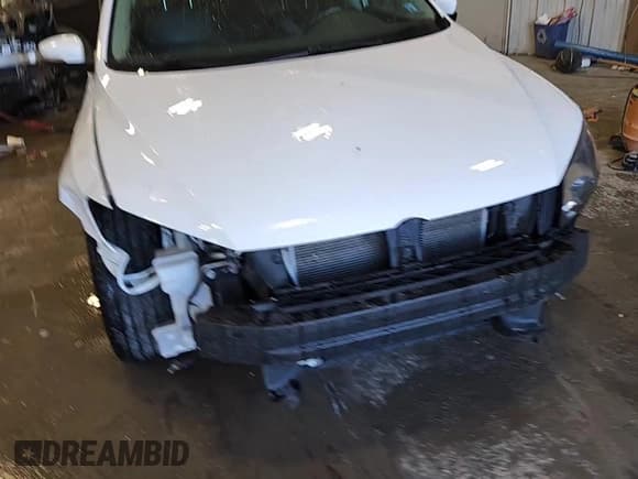 ✅ 2015 Volkswagen Passat SE • VIN: 1VWBS7A34FC014315 • Lot: 92053245. Listed on Copart with 115,968 mi. Free auction sales archive from the USA and detailed vehicle history report at DreamBid. Image 14.