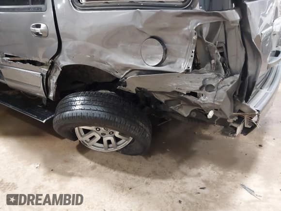 ✅ 2014 Ford Expedition Limited • VIN: 1FMJU1K52EEF37353 • Лот: 41731188. Опубликован ранее на IAAI с пробегом 186 734 миль. Бесплатный доступ к архиву аукционных продаж из США и подробный отчёт об истории автомобиля на DreamBid. Изображение 6.