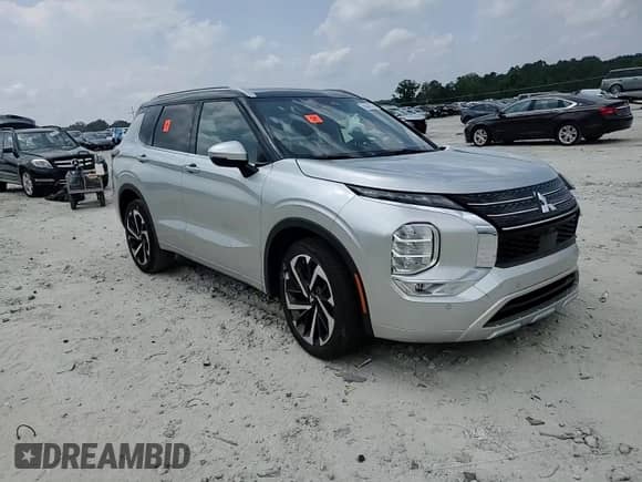 2023 Mitsubishi Outlander SEL z VIN JA4J3VA8XPZ046707, wystawiony jako Copart lot #69420785 z przebiegiem 22 934 mil mil oraz Szkoda całkowita • Salvage title. Historia ofert i sprzedaży dostępna na DreamBid. Obrazek 14.