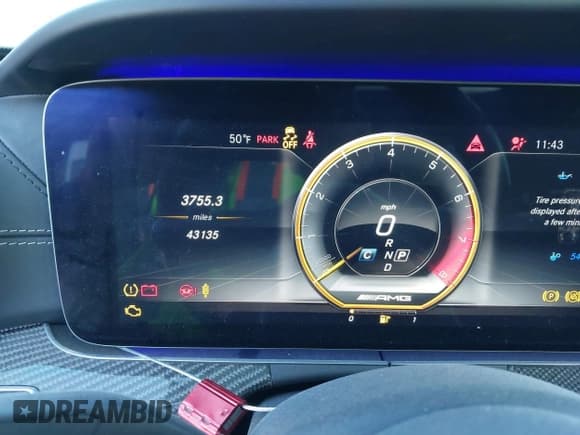 ✅ 2020 Mercedes-Benz E 63 S AMG • VIN: WDDZF8KB9LA748334 • Lot: 41318226. Wystawiony na IAAI z przebiegiem 43 135 mil. Bezpłatny archiwum sprzedaży aukcyjnych z USA i szczegółowy raport historii pojazdu na DreamBid. Zdjęcie 7.