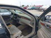 ✅ 2003 Cadillac DeVille • VIN: 1G6KD54Y83U240424 • Lot: 43000645. Wystawiony na IAAI z przebiegiem 130 499 mil. Bezpłatny archiwum sprzedaży aukcyjnych z USA i szczegółowy raport historii pojazdu na DreamBid. Zdjęcie 5.