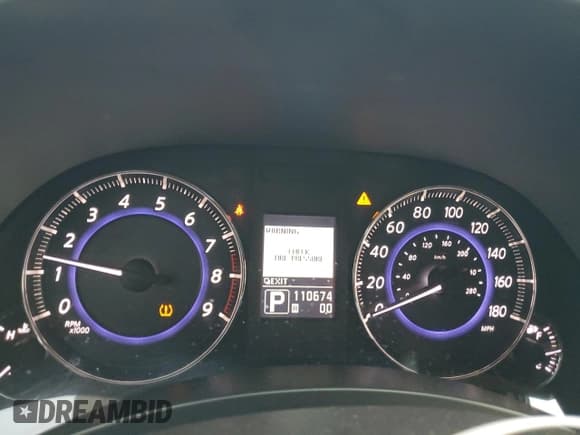 ✅ 2013 Infiniti FX • VIN: JN8CS1MU1DM142158 • Lot: 84210665. Listed on Copart with 110,674 mi. Free auction sales archive from the USA and detailed vehicle history report at DreamBid. Image 9.