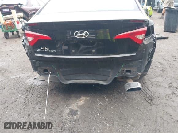 ✅ 2016 Hyundai Sonata SE • VIN: 5NPE24AF9GH370872 • Лот: 43246056. Опубликован ранее на IAAI с пробегом 128 264 миль. Бесплатный доступ к архиву аукционных продаж из США и подробный отчёт об истории автомобиля на DreamBid. Изображение 6.