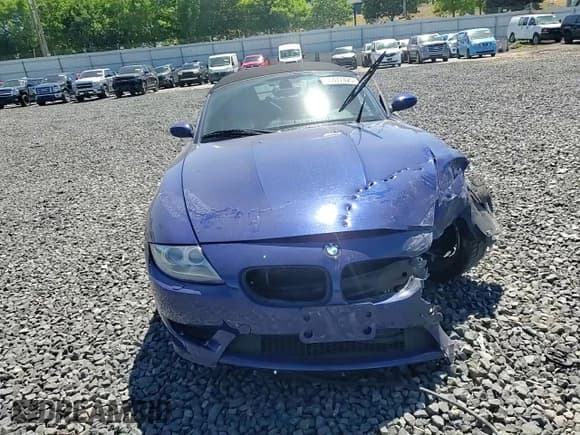 ✅ 2007 BMW Z4 M • VIN: 5UMBT93557LY53493 • Лот: 66472425. Опубликован ранее на Copart с пробегом 35 403 миль. Бесплатный доступ к архиву аукционных продаж из США и подробный отчёт об истории автомобиля на DreamBid. Изображение 13.