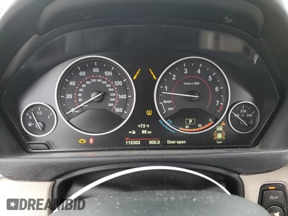 ✅ 2018 BMW 3 Series 330i xDrive • VIN: WBA8D9G54JNU70093 • Lot: 80902165. Listed on Copart with 115,303 mi. Free auction sales archive from the USA and detailed vehicle history report at DreamBid. Image 9.