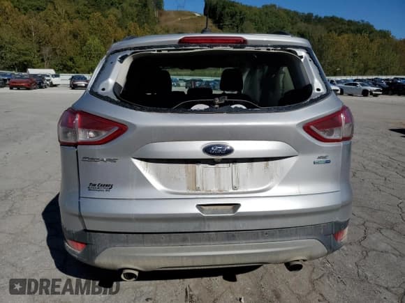 ✅ 2016 Ford Escape SE • VIN: 1FMCU9G97GUB10486 • Lot: 86306775. Listed on Copart with 162,692 mi. Free auction sales archive from the USA and detailed vehicle history report at DreamBid. Image 6.