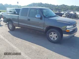 2002 Chevrolet Silverado 1500 LS with VIN 2GCEK19TX21169954, listed as a IAAI auction lot 43007781 with 277,379 mi miles and . Bid and sale history available at DreamBid. Image 1.