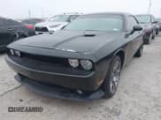 ✅ 2010 Dodge Challenger R/T Classic • VIN: 2B3CJ5DT4AH141020 • Lot: 41693638. Wystawiony na IAAI z przebiegiem 153 469 mil. Bezpłatny archiwum sprzedaży aukcyjnych z USA i szczegółowy raport historii pojazdu na DreamBid. Zdjęcie 2.