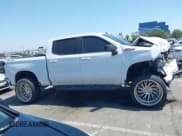 ✅ 2019 Chevrolet Silverado 1500 RST • VIN: 3GCUYEED7KG236968 • Lot: 42543171. Wystawiony na IAAI z przebiegiem 91 245 mil. Bezpłatny archiwum sprzedaży aukcyjnych z USA i szczegółowy raport historii pojazdu na DreamBid. Zdjęcie 14.