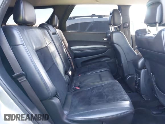 ✅ 2018 Dodge Durango GT • VIN: 1C4RDJDG6JC194302 • Lot: 43550293. Wystawiony na IAAI z przebiegiem 128 090 mil. Bezpłatny archiwum sprzedaży aukcyjnych z USA i szczegółowy raport historii pojazdu na DreamBid. Zdjęcie 8.