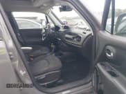 ✅ 2019 Jeep Renegade Altitude • VIN: ZACNJBBB1KPK40147 • Lot: 43538250. Listed on IAAI with 72,627 mi. Free auction sales archive from the USA and detailed vehicle history report at DreamBid. Image 5.