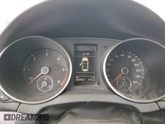 ✅ 2010 Volkswagen Jetta TDI • VIN: 3VWPL7AJ2AM654726 • Lot: 78555784. Listed on Copart with 266,967 mi. Free auction sales archive from the USA and detailed vehicle history report at DreamBid. Image 9.