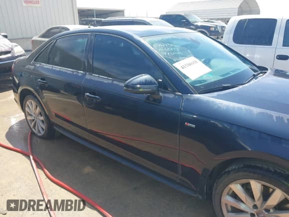 ✅ 2018 Audi A4 Premium • VIN: WAUKMAF44JA069067 • Лот: 41586618. Опубликован ранее на IAAI с пробегом 73 315 миль. Бесплатный доступ к архиву аукционных продаж из США и подробный отчёт об истории автомобиля на DreamBid. Изображение 13.