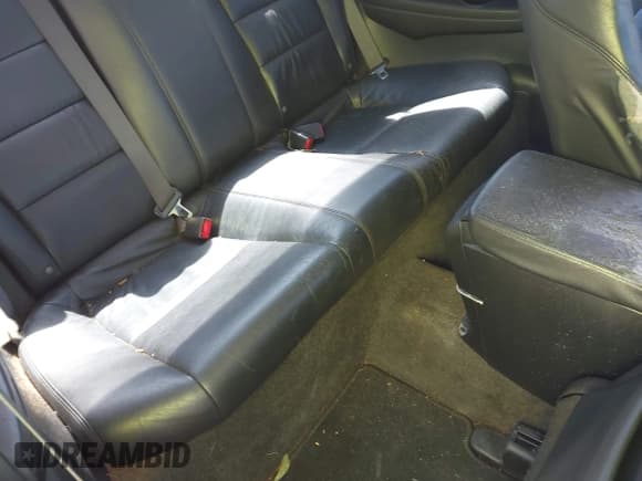 ✅ 2010 Honda Accord EX-L • VIN: 1HGCS2B81AA000284 • Lot: 42539374. Listed on IAAI with 211,009 mi. Free auction sales archive from the USA and detailed vehicle history report at DreamBid. Image 8.