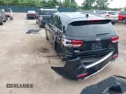 ✅ 2017 Kia Sorento SX • VIN: 5XYPKDA5XHG205034 • Lot: 42759186. Listed on IAAI with 134,732 mi. Free auction sales archive from the USA and detailed vehicle history report at DreamBid. Image 3.