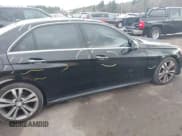 ✅ 2015 Mercedes-Benz E 350 Sport • VIN: WDDHF8JB6FB129315 • Lot: 43665058. Wystawiony na IAAI z przebiegiem 124 865 mil. Bezpłatny archiwum sprzedaży aukcyjnych z USA i szczegółowy raport historii pojazdu na DreamBid. Zdjęcie 6.