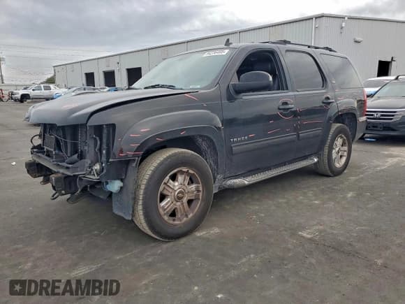 ✅ 2012 Chevrolet Tahoe LT • VIN: 1GNSCBE03CR231101 • Lot: 94236405. Wystawiony na Copart z przebiegiem 236 099 mil. Bezpłatny archiwum sprzedaży aukcyjnych z USA i szczegółowy raport historii pojazdu na DreamBid. Zdjęcie 1.