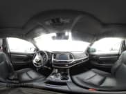 ✅ 2019 Toyota Highlander Limited Platinum • VIN: 5TDDZRFH5KS964702 • Lot: 43324069. Listed on IAAI with 53,279 mi. Free auction sales archive from the USA and detailed vehicle history report at DreamBid. Image 18.