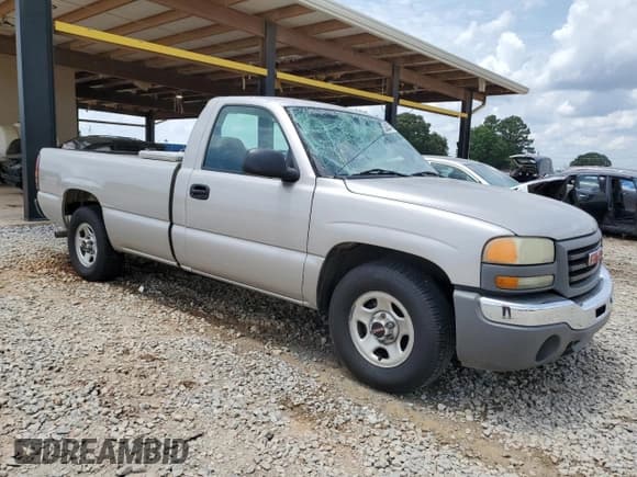 ✅ 2004 GMC Sierra 1500 Work Truck • VIN: 1GTEC14V74E401529 • Lot: 59391565. Listed on Copart with 185,396 mi. Free auction sales archive from the USA and detailed vehicle history report at DreamBid. Image 4.