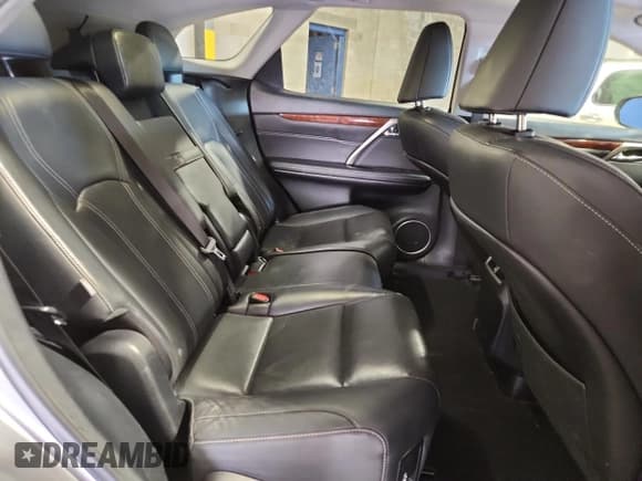 ✅ 2019 Lexus RX 350L Premium • VIN: JTJDZKCA2K2017281 • Lot: 70332825. Wystawiony na Copart z przebiegiem 49 778 mil. Bezpłatny archiwum sprzedaży aukcyjnych z USA i szczegółowy raport historii pojazdu na DreamBid. Zdjęcie 11.