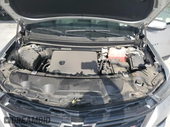 ✅ 2022 Chevrolet Traverse RS • VIN: 1GNERJKW0NJ101955 • Lot: 47887135. Wystawiony na Copart z przebiegiem 18 522 mil. Bezpłatny archiwum sprzedaży aukcyjnych z USA i szczegółowy raport historii pojazdu na DreamBid. Zdjęcie 12.