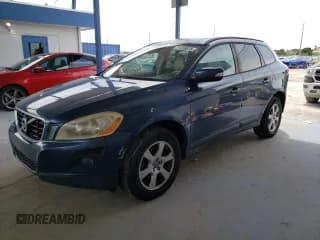 ✅ 2010 Volvo XC60 3.2L • VIN: YV4982DL9A2121242 • Lot: 71459875. Wystawiony na Copart z przebiegiem 90 921 mil. Bezpłatny archiwum sprzedaży aukcyjnych z USA i szczegółowy raport historii pojazdu na DreamBid. Zdjęcie 1.