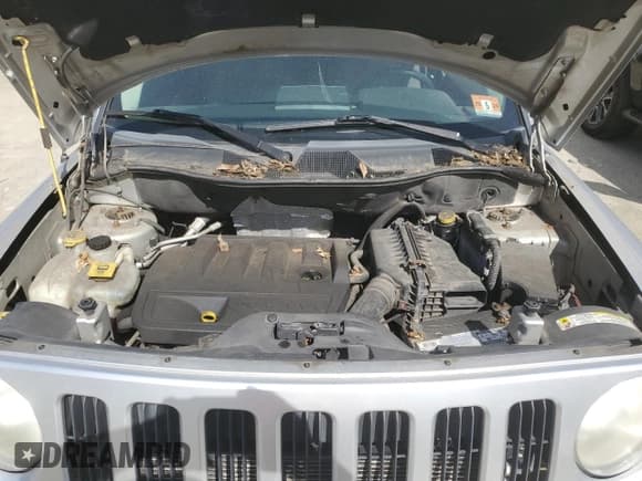 ✅ 2007 Jeep Patriot Sport • VIN: 1J8FF28W67D297946 • Lot: 54320845. Listed on Copart with 161,279 mi. Free auction sales archive from the USA and detailed vehicle history report at DreamBid. Image 12.