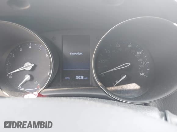 ✅ 2019 Toyota C-HR XLE • VIN: NMTKHMBXXKR093269 • Lot: 42419621. Listed on IAAI with 40,528 mi. Free auction sales archive from the USA and detailed vehicle history report at DreamBid. Image 7.